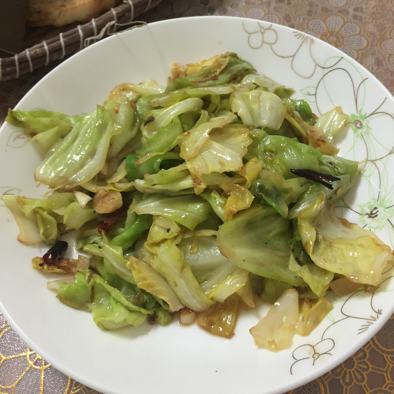 手撕包菜的入味烧法