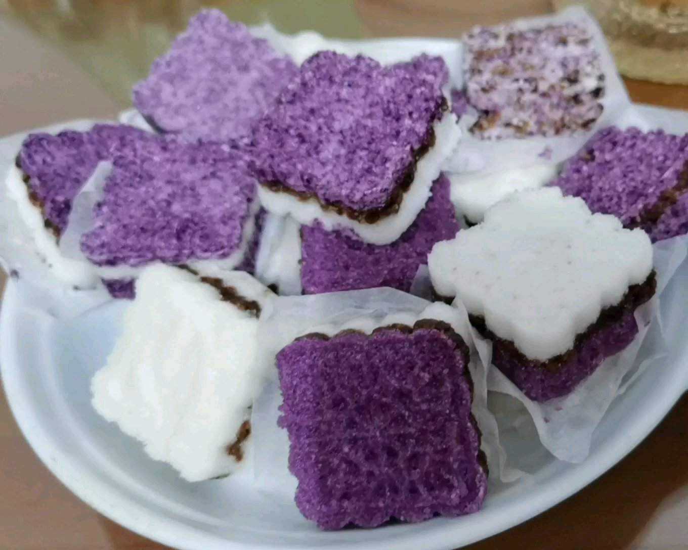 令人惊艳的快手紫薯枣泥松糕