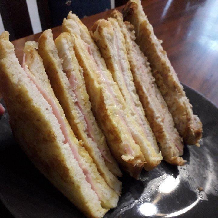 港式小食火腿西多士