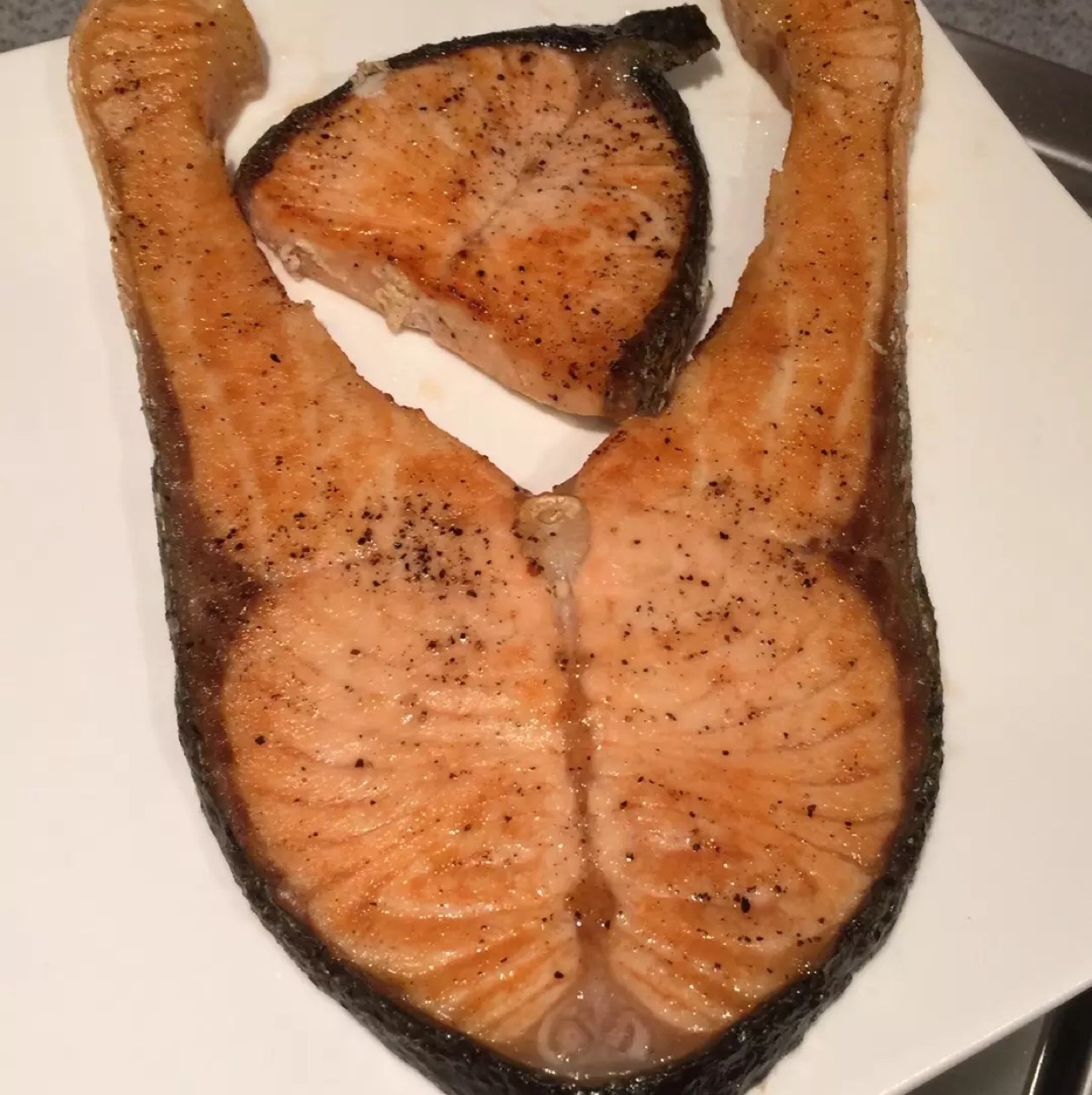 香煎三文鱼扒