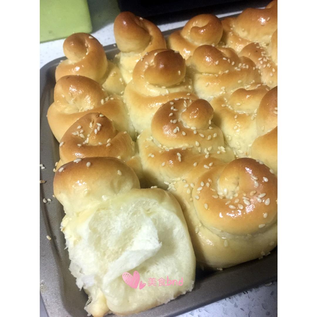 奶油蜂蜜小面包