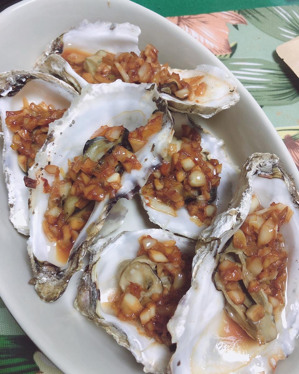 完胜大排档的蒜蓉烤生蚝（烤箱版）