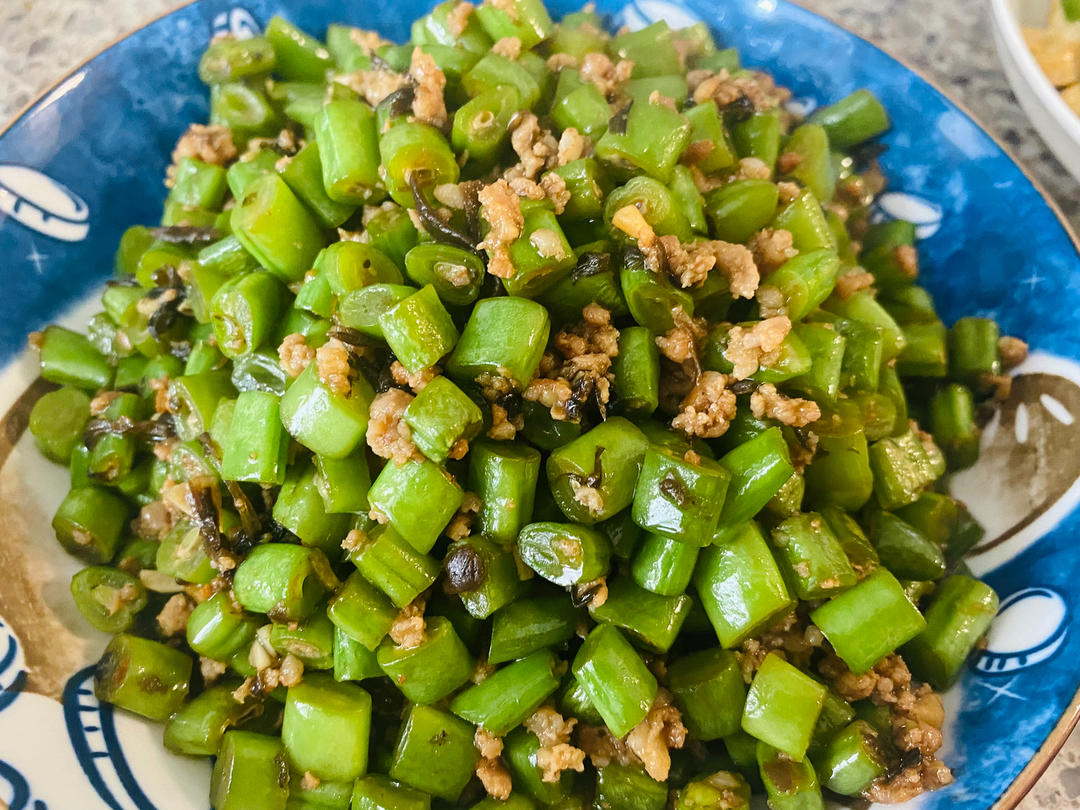 榄菜肉碎四季豆（独家秘方哦）