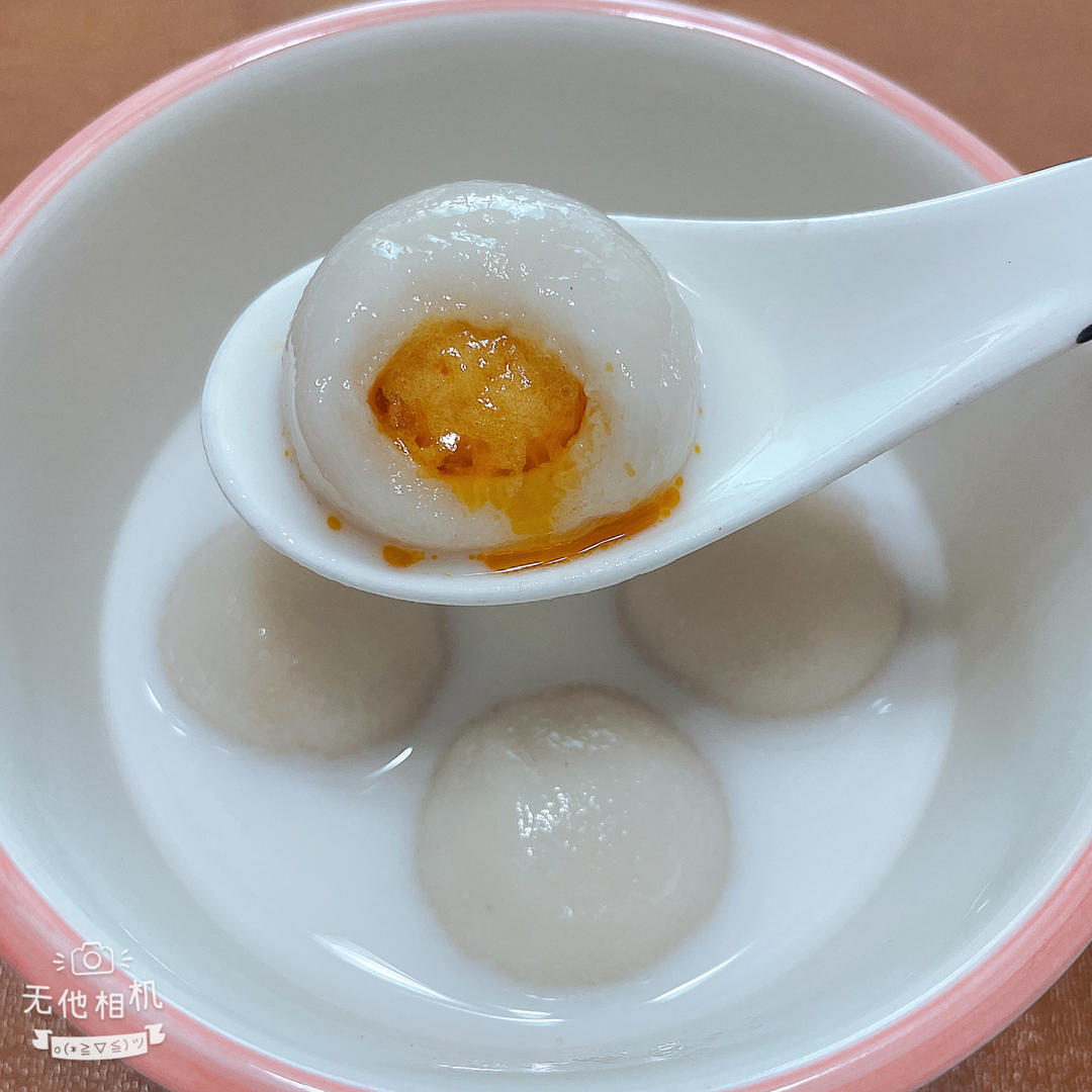 花生黑芝麻汤圆