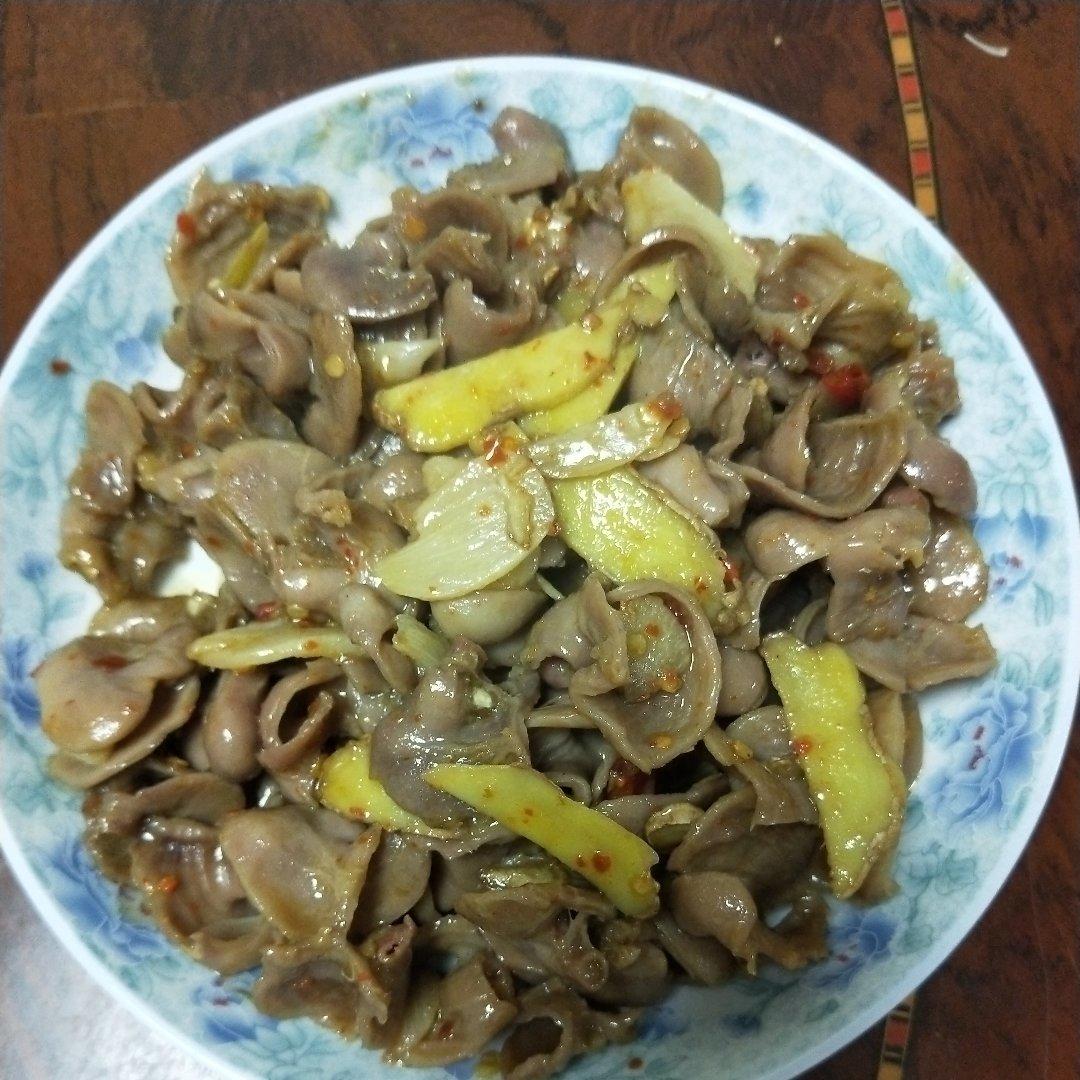 尖椒爆鲜鱼肚