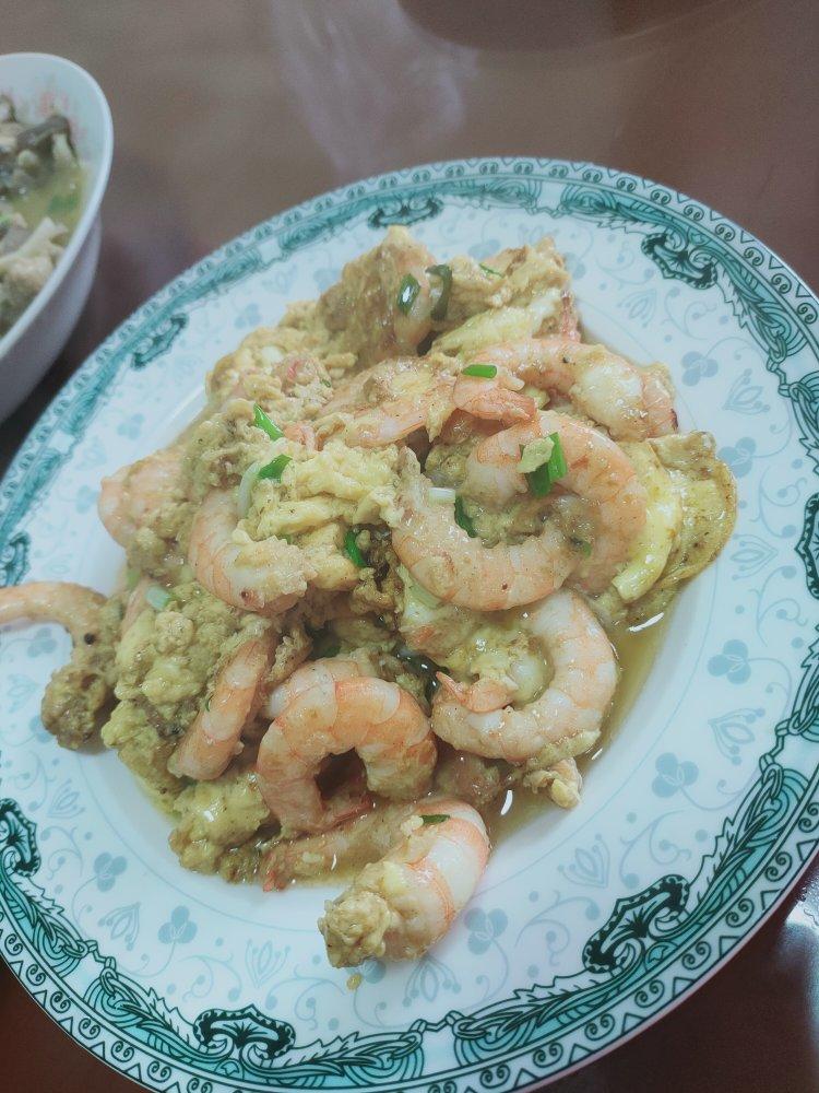 神兽都爱吃的虾仁炒鸡蛋