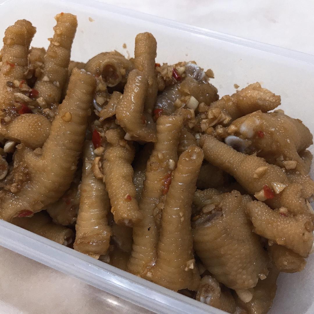 涼拌雞腳
