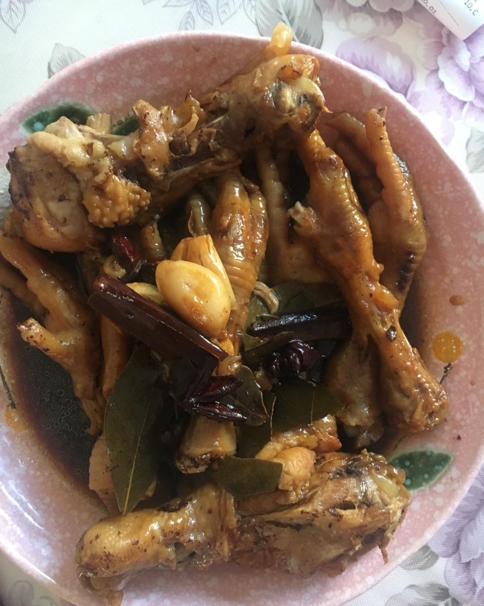 电饭锅脱骨红烧鸡爪