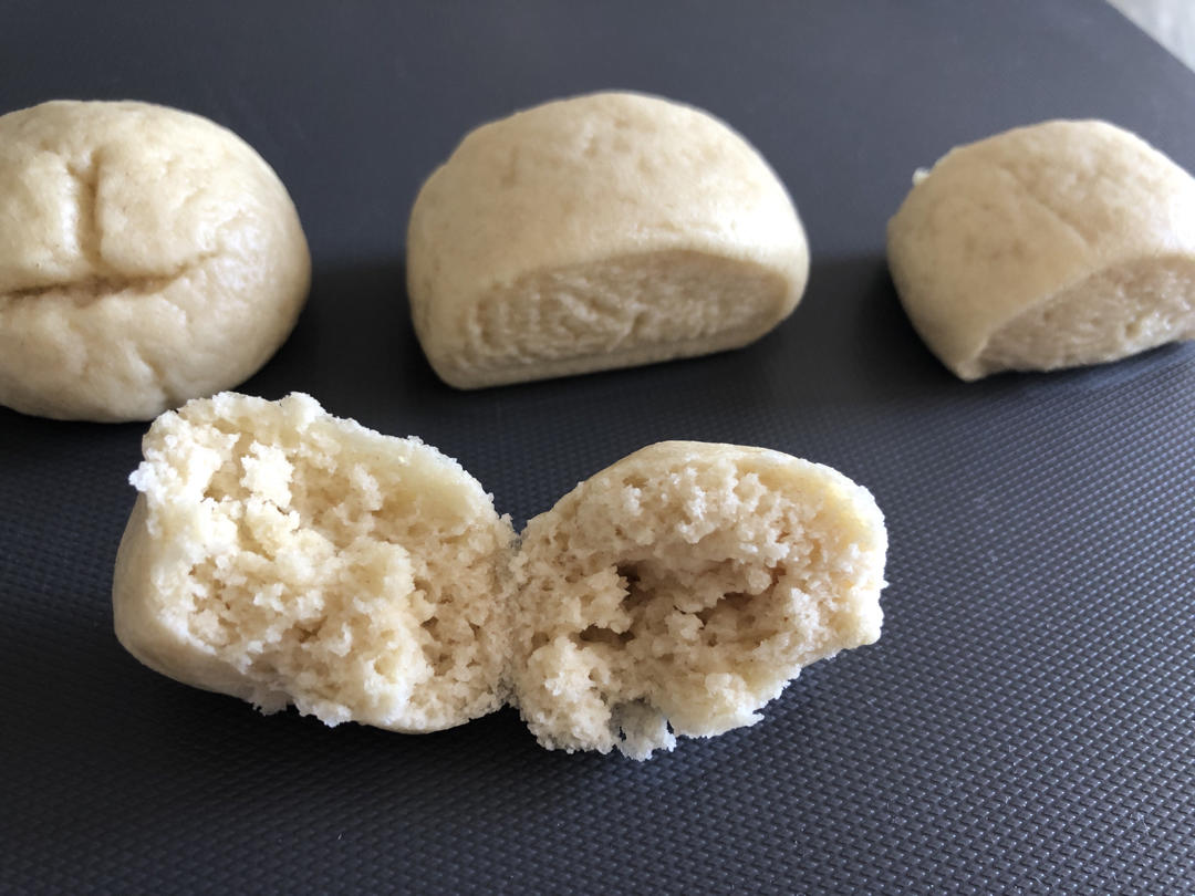 一发奶香小馒头，口感特别好！