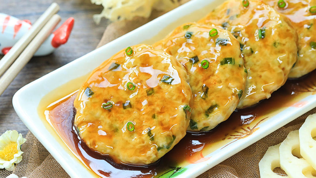 莲藕鸡肉饼的做法