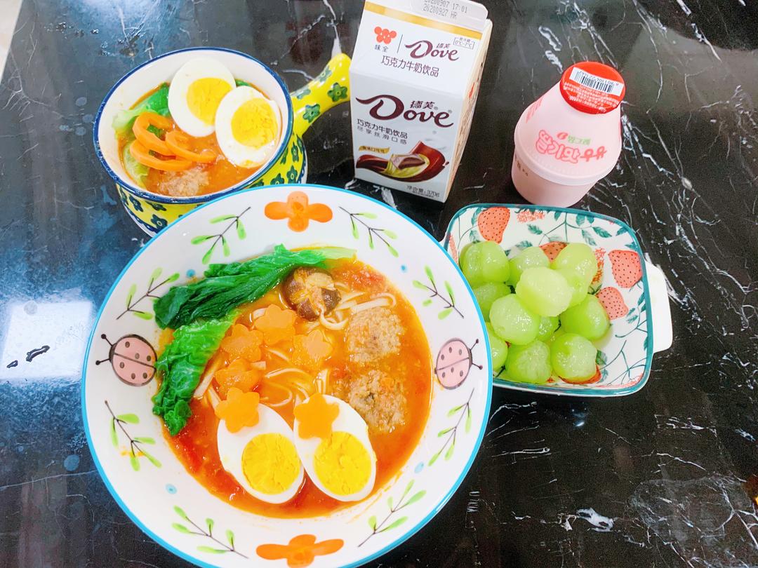 不爱早餐的幼儿园娃