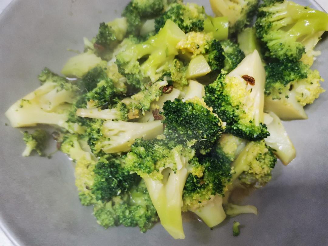 素炒西兰花