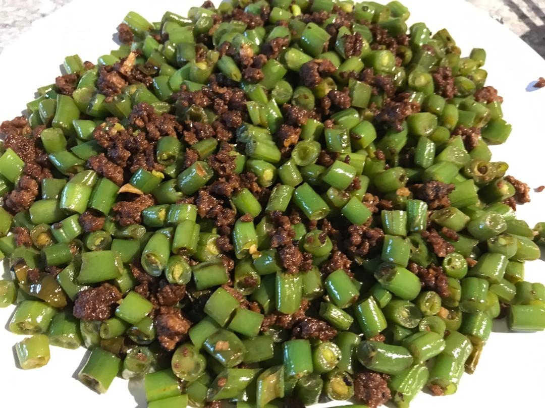 肉沫豆角下饭菜