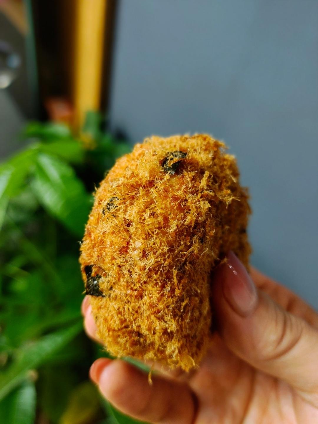 朋友都说比鲍师傅好吃的海苔肉松小贝