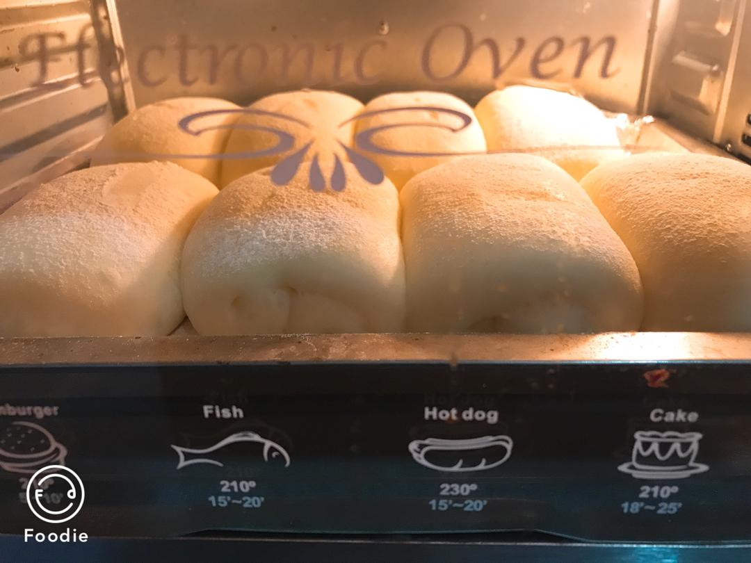 软到不知所措的牛奶卷