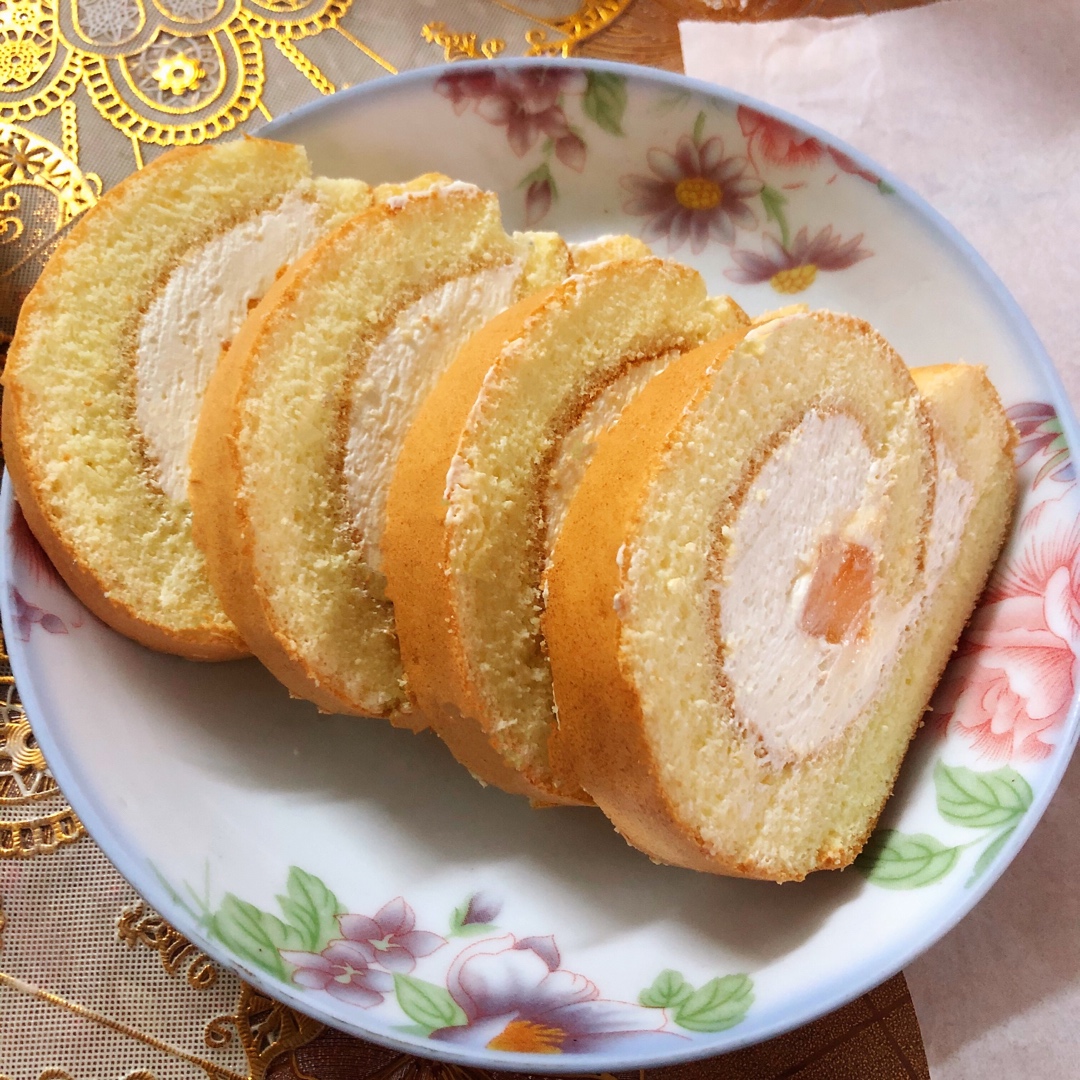 黄桃蛋糕卷（小四卷）