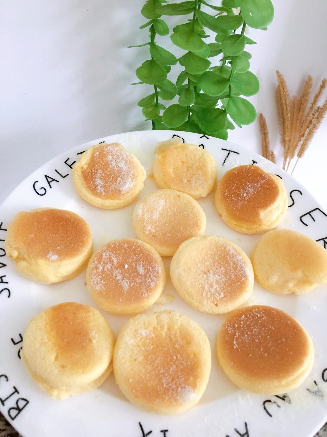 宝宝版舒芙蕾蛋糕
