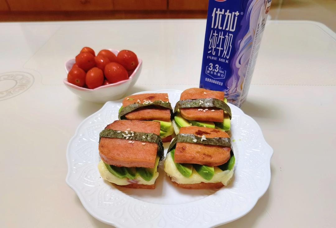 早餐灵感💡好吃且精致的低卡版｜夏威夷饭团