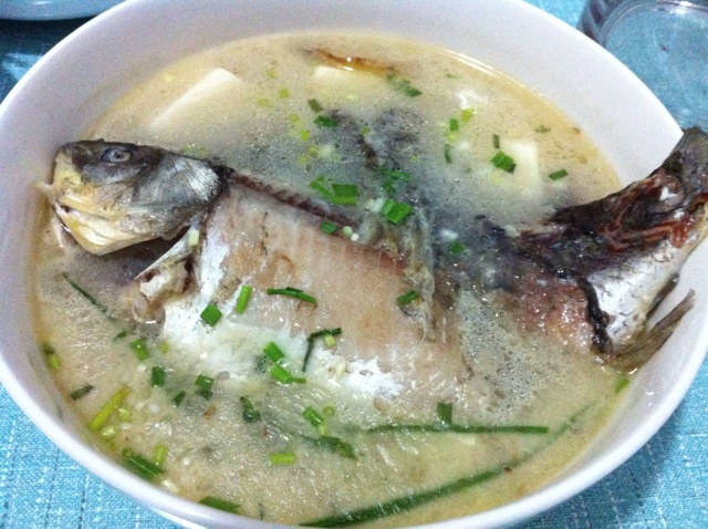 鲫鱼豆腐汤