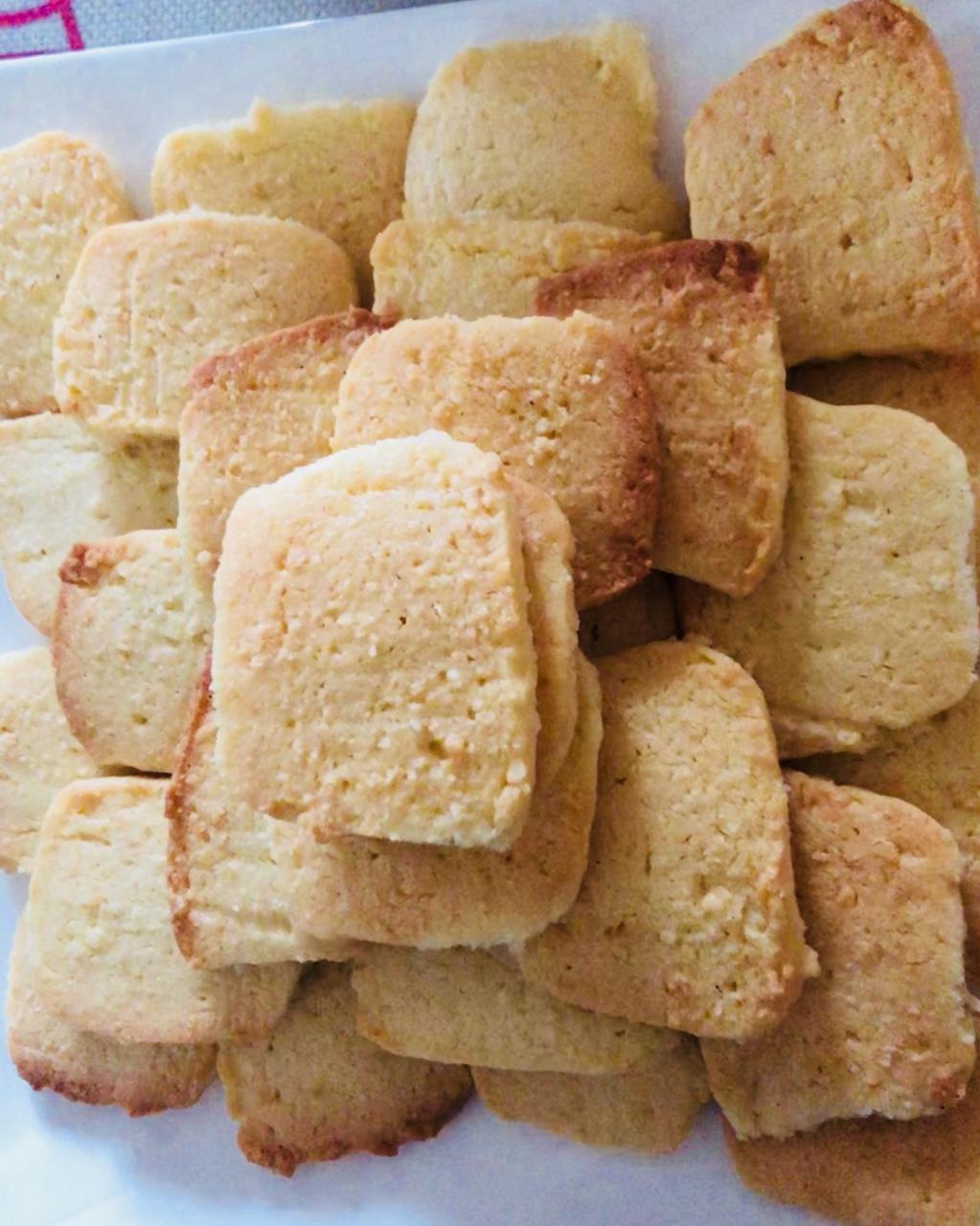 fionamao做的椰蓉饼干