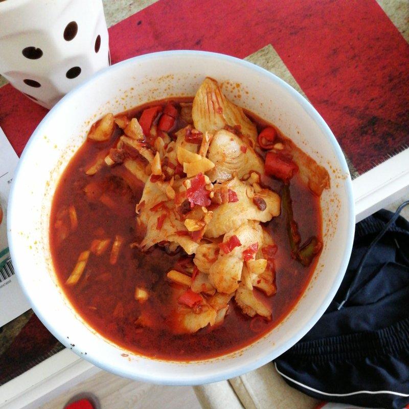 讷讷0给你做的麻辣水煮鲷鱼