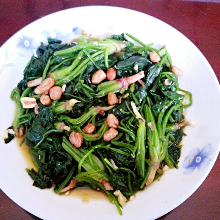 凉拌花生米菠菜