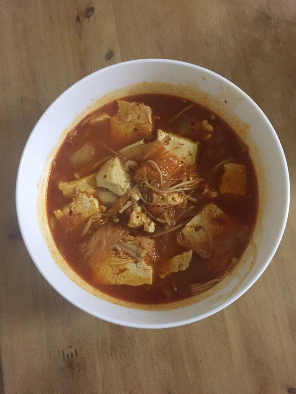 辣白菜豆腐汤