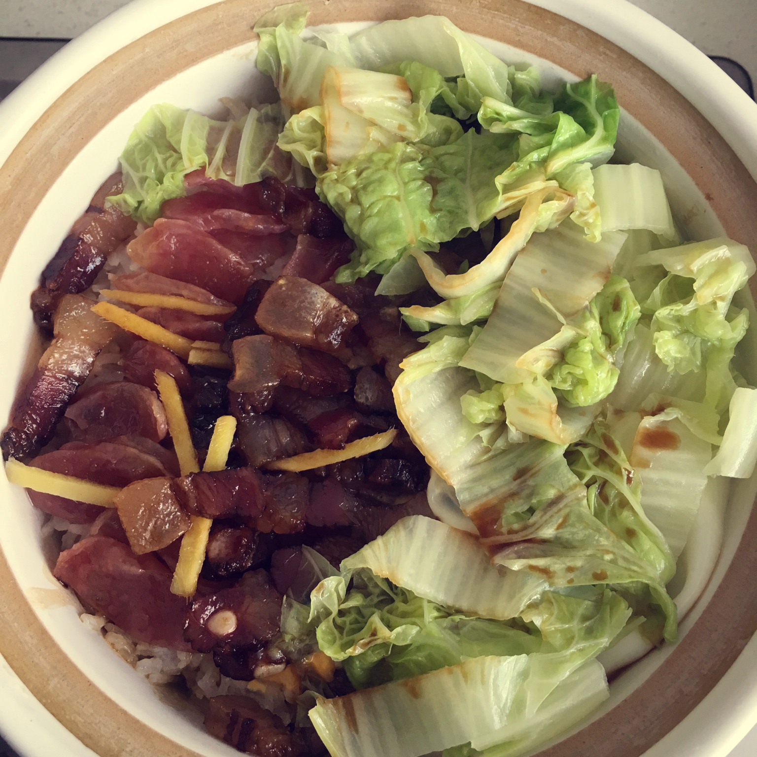 腊味煲仔饭