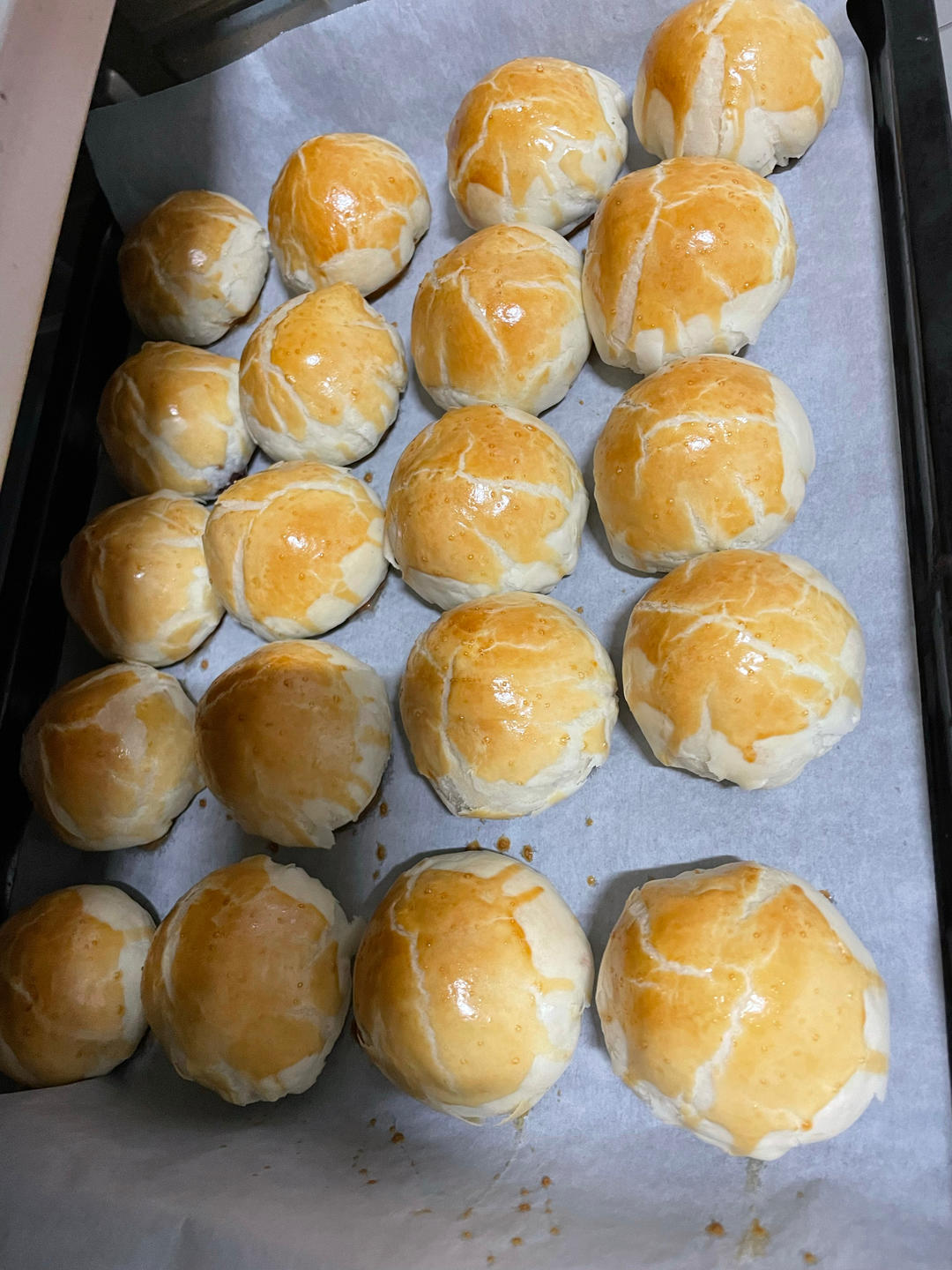 超简单 免揉 酥掉渣的蛋黄酥(超详细附全程视频)不破酥『万能酥皮』