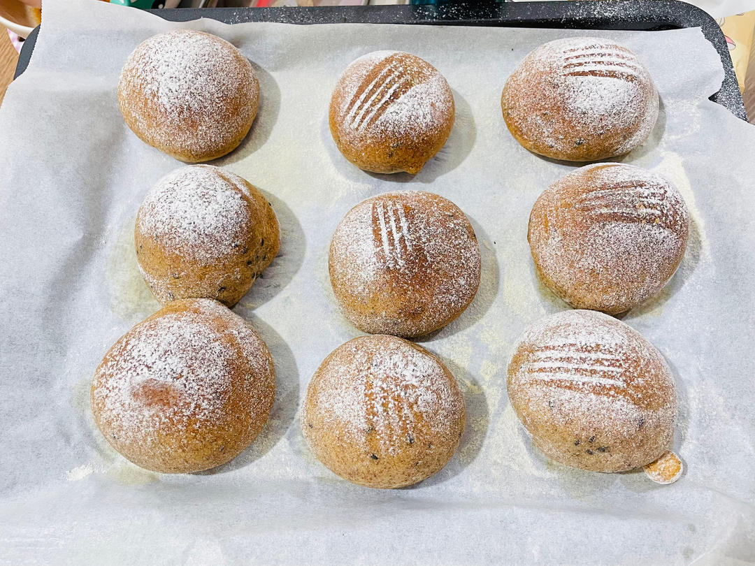 亚麻籽全麦·红薯软欧包——低卡烘焙