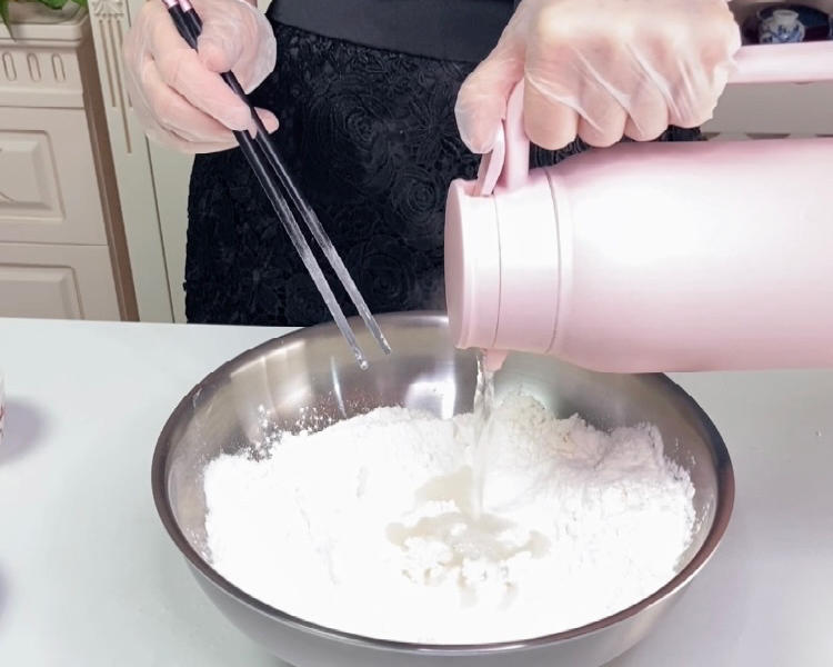 纯奶手撕吐司的做法 步骤1