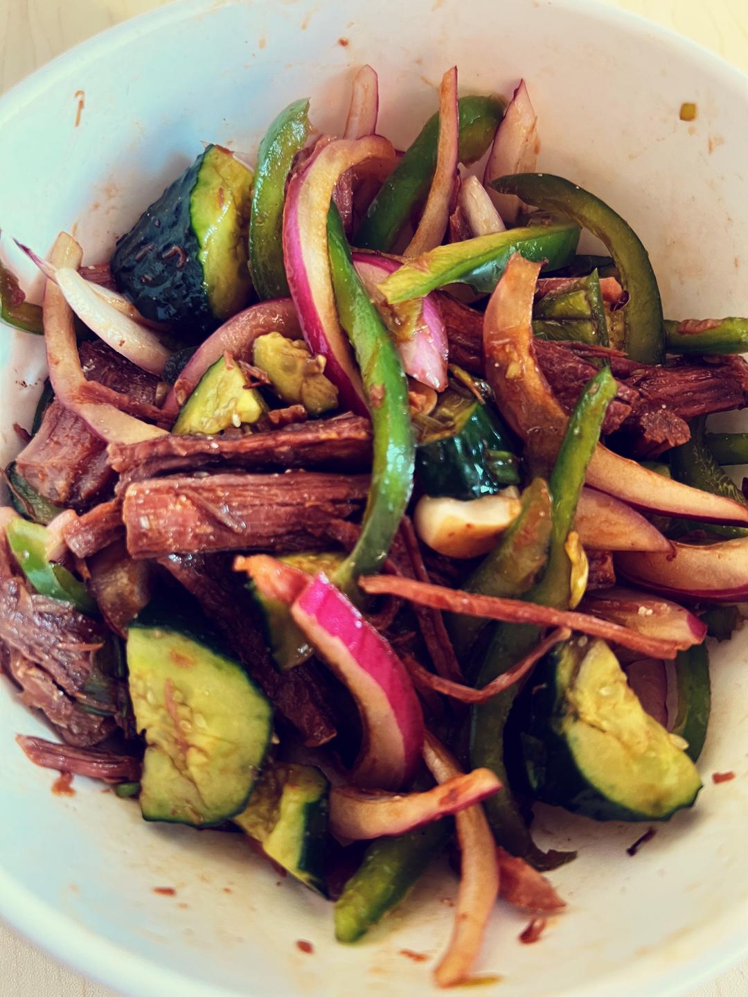 凉拌牛肉的做法