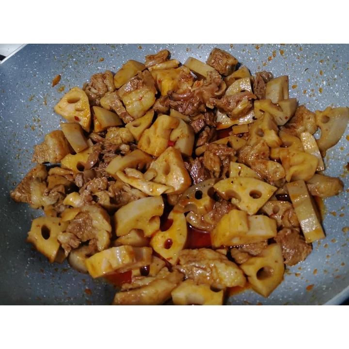 莲藕炆牛腩 <302小厨房>