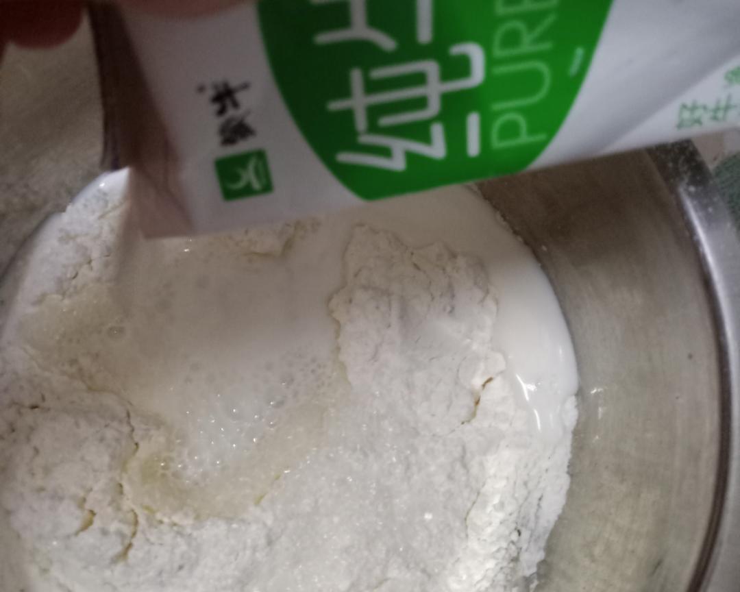 纯奶手撕吐司的做法 步骤1