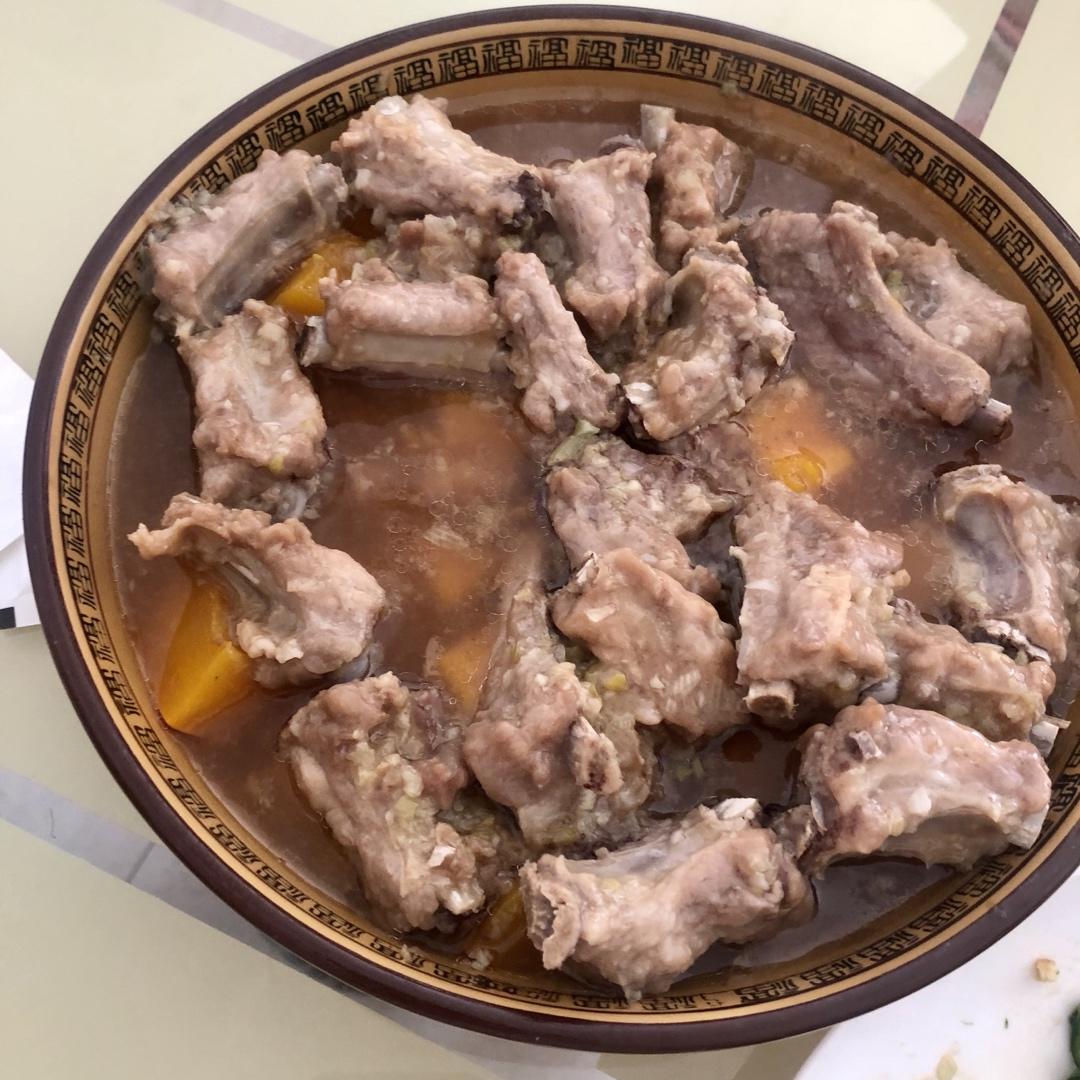 两步！做出嫩滑又多汁的南瓜🎃蒸排骨