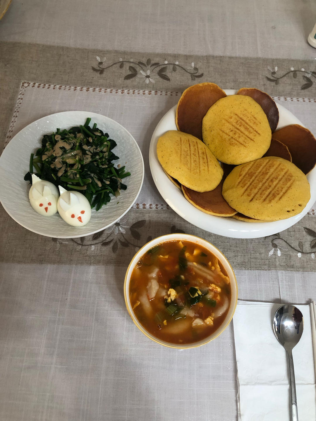 鹌鹑蛋小兔