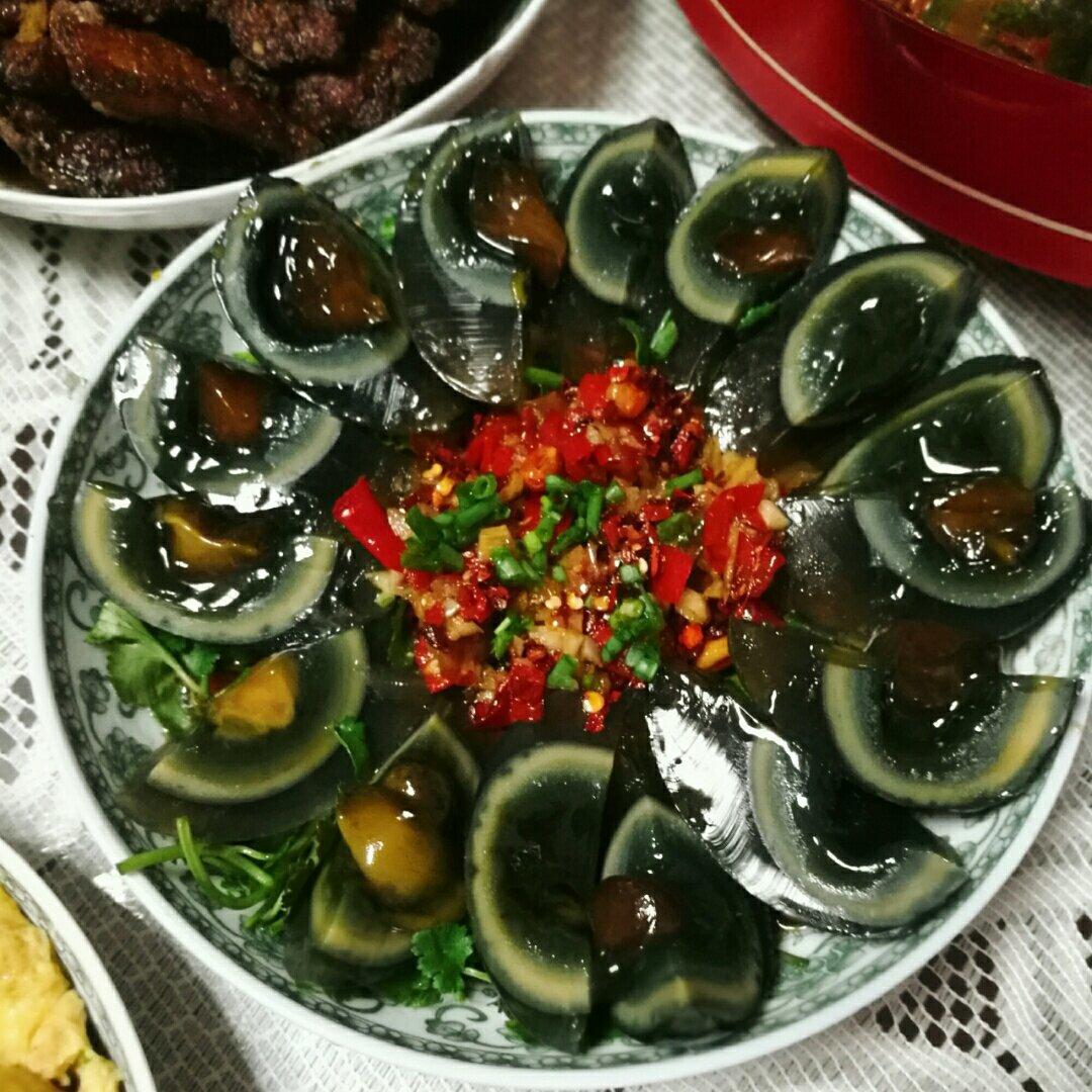 凉拌皮蛋