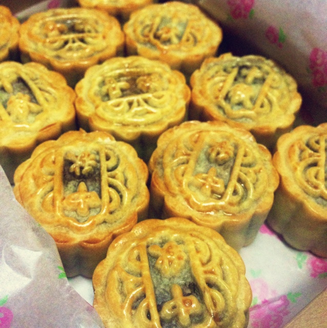 广式枣泥月饼