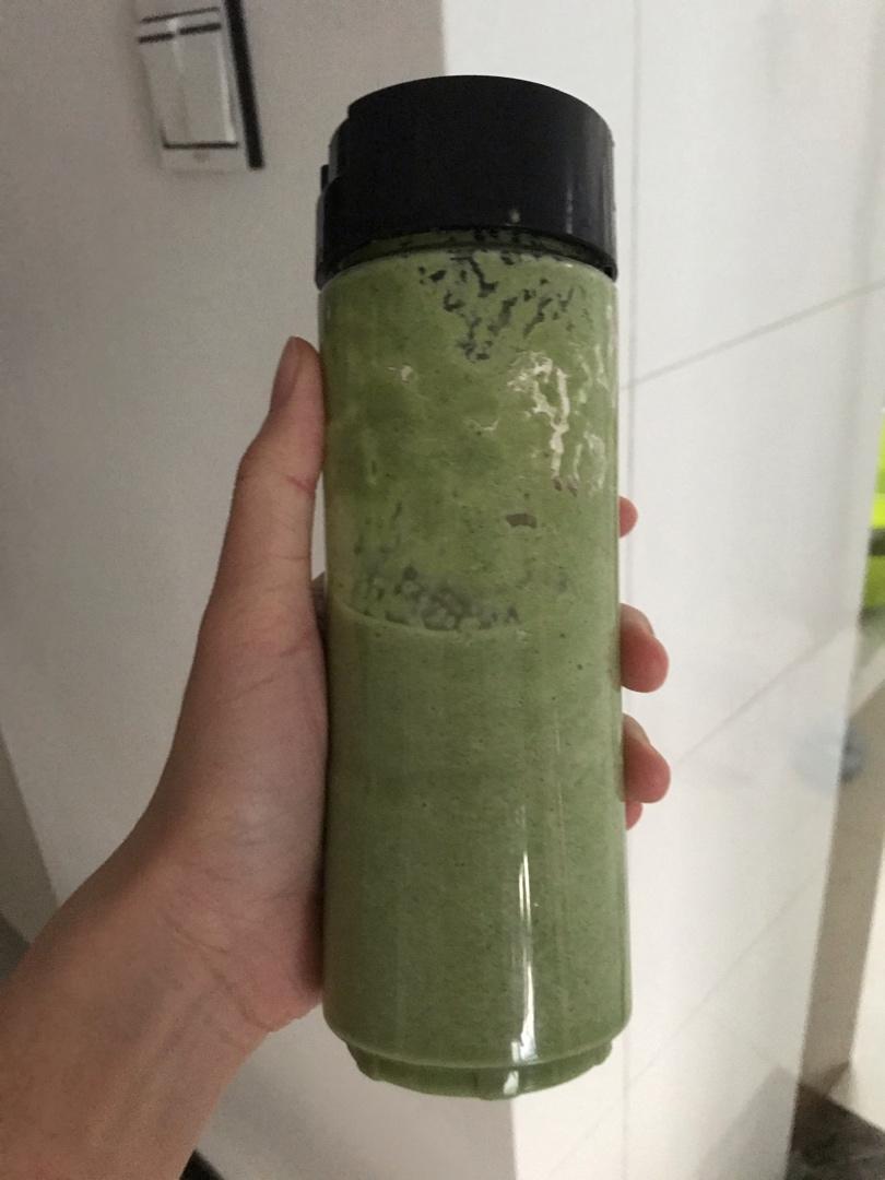 前调淡香西芹煎饼