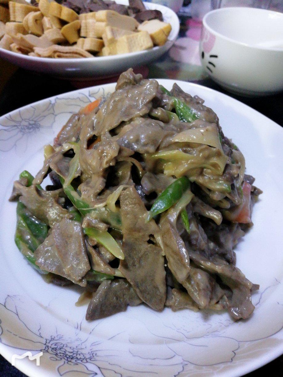 青苹果的一家做的葱爆羊肝