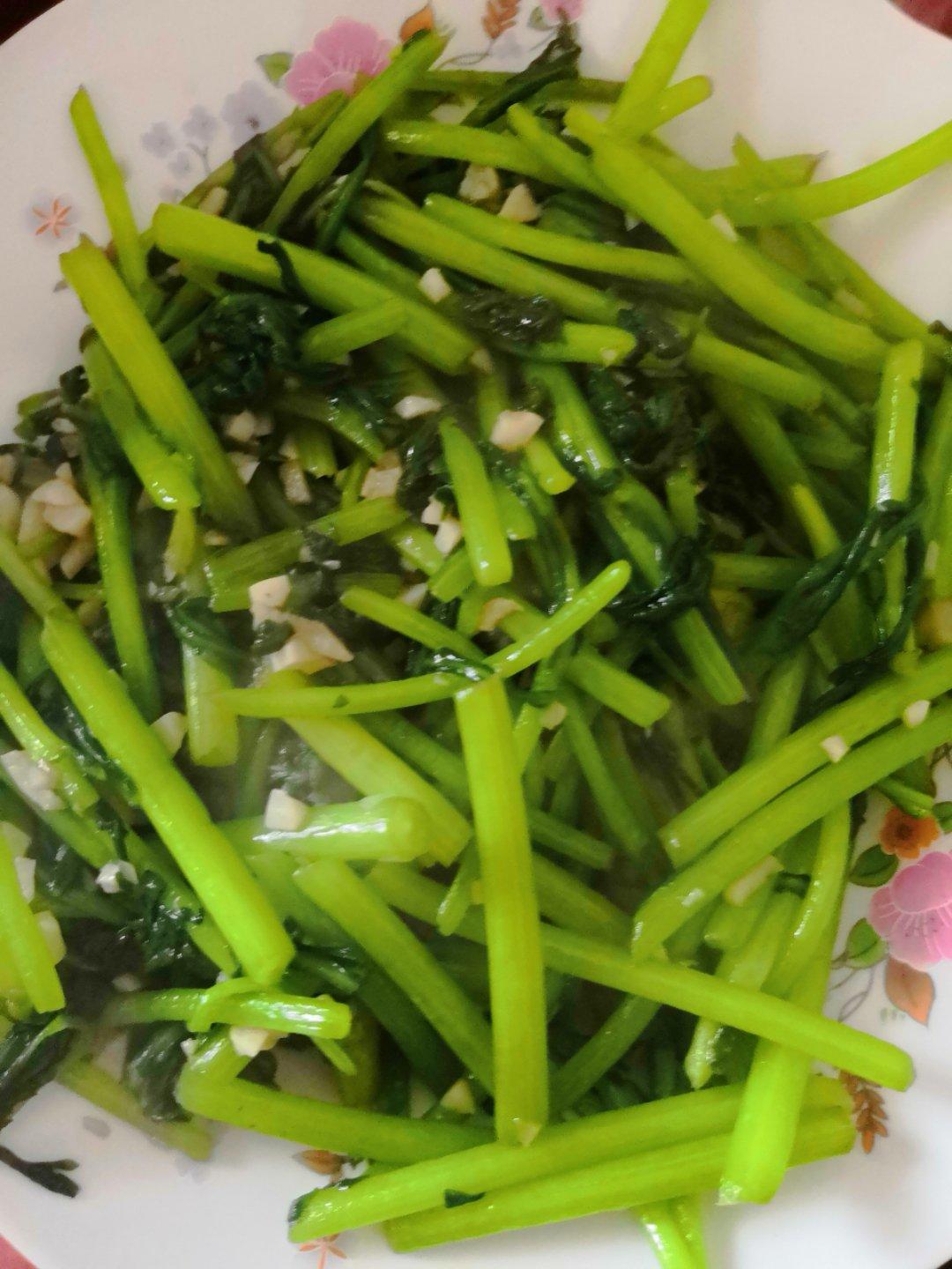 蒜蓉蒿子杆