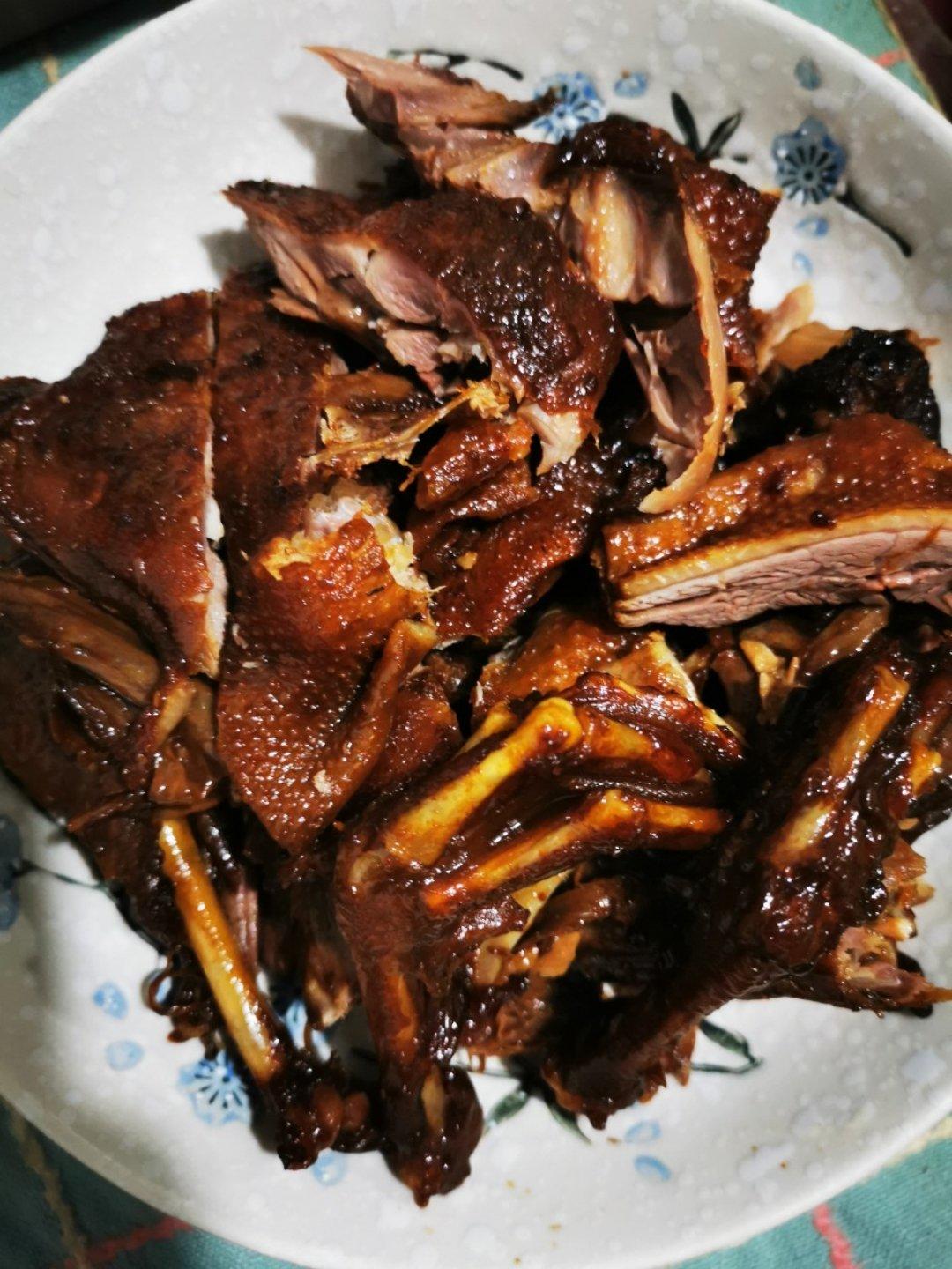 好吃到舔手指的麻油鸭、酱鸭