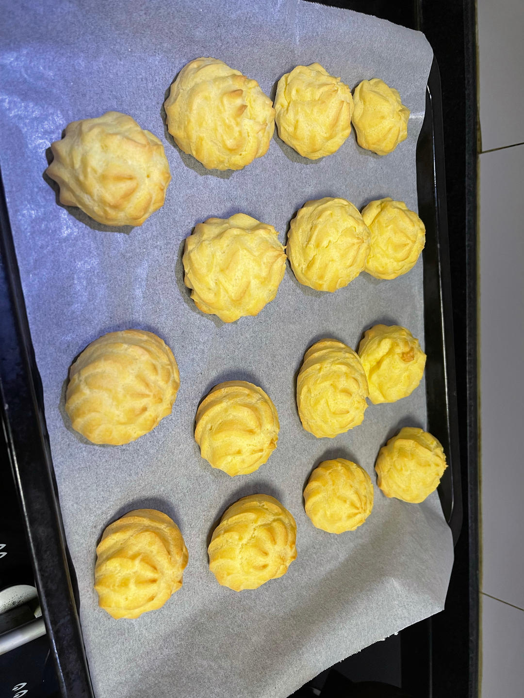 简单易成功的奶油小泡芙做法