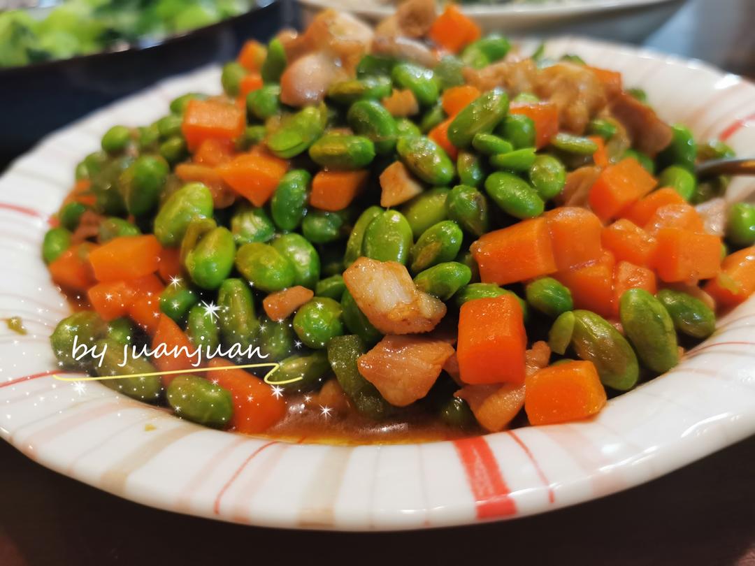 毛豆炒鸡丁的做法