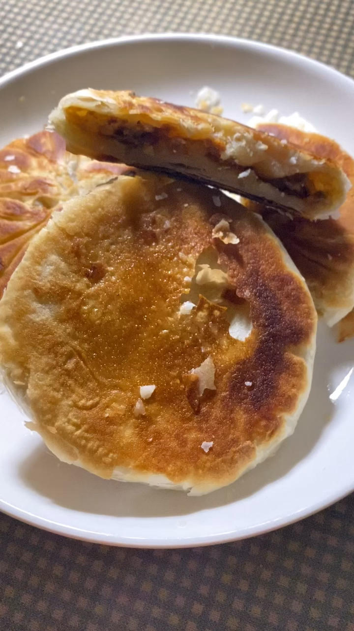 酥皮肉饼