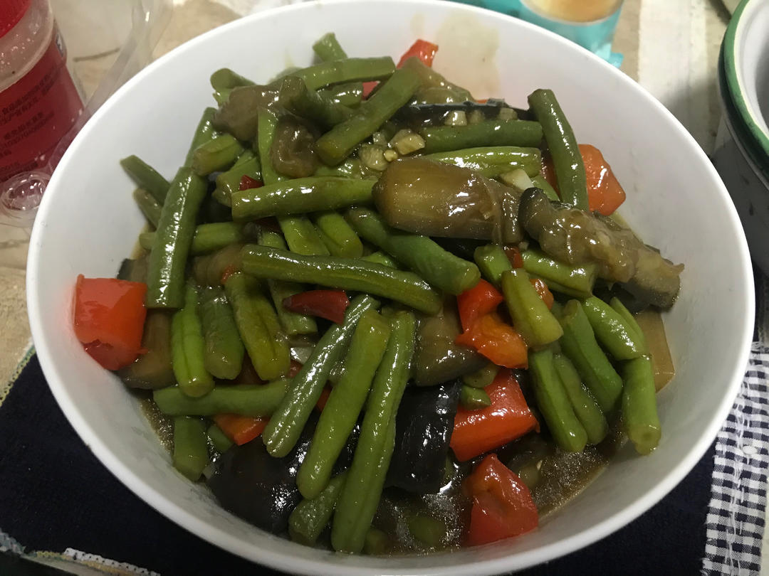 豆角烧茄子