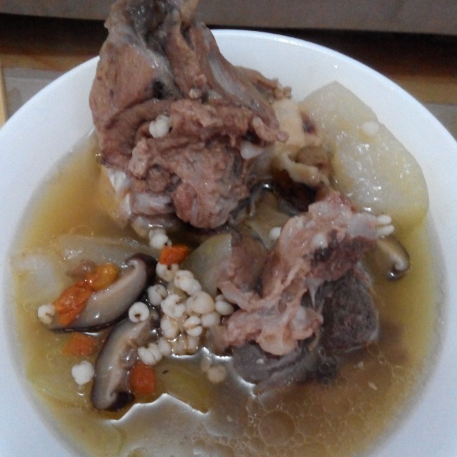 冬瓜薏米猪骨汤