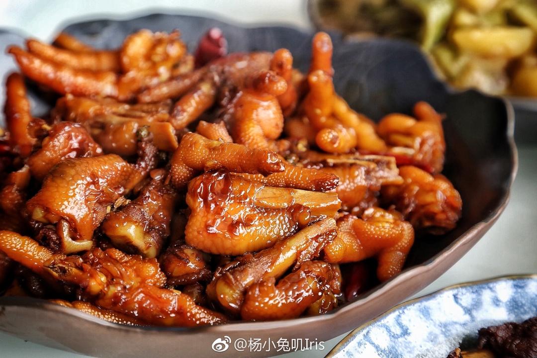 香辣烧鸡爪