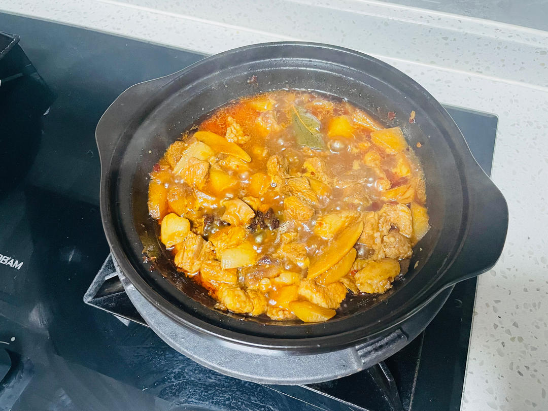 红烧肉炖土豆（丝毫不腻）