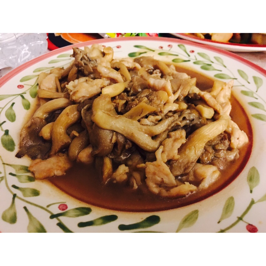 香菇炒肉，超级下饭哦